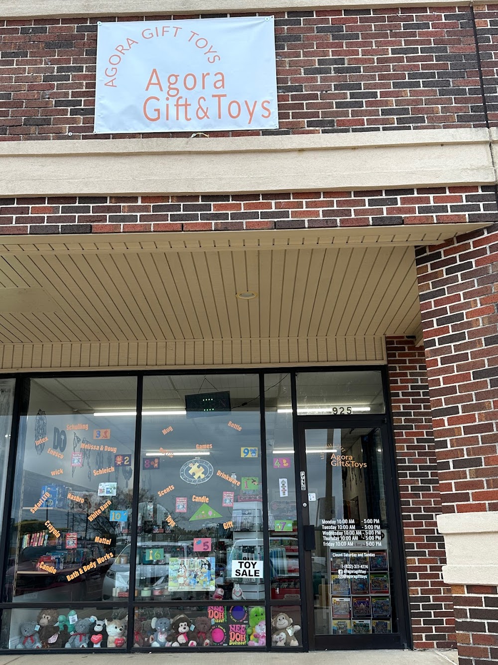 Agora Gift & Toys